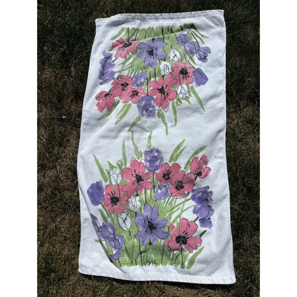 Vera Neumann Bath Towel Vintage Burlington Vera Floral Pink Purple Green Cute!
